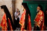 Церемония схождения благодатного огня в Иерусалиме: трансляция