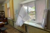 Разбили окна, обвалился потолок: филиал «Николаевоблэнерго» попал под вражеский обстрел