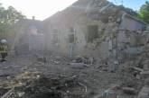 Появились фото и видео последствий дневного артобстрела Николаева: повреждены жилые дома