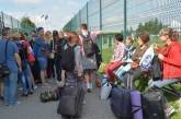 Около двух миллионов молодых украинцев покинули страну