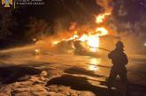 В порту Рени взорвался бензовоз: сгорели три автоцистерны с топливом (фото)