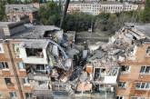 Под завалами разрушенного обстрелом дома в Николаеве находятся еще 5 человек, - ГСЧС (фото с высоты)