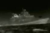 Появилось видео пожара на российском корабле, атакованном дронами «из Очакова»