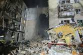 В Николаеве из-под завалов пятиэтажки достали двух погибших и двух раненых