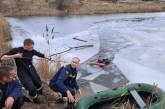 На Волыни под лед провалились дети: 15-летний мальчик погиб