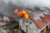 Горит дом молитвы в Баштанке: количество пожарных увеличено вдвое, огонь охватил уже 800 м2
