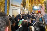 В Киево-Печерской Лавре проходит первая в истории литургия предстоятеля ПЦУ (трансляция)