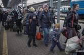 В Украине зарегистрировано почти пять миллионов переселенцев