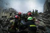 Удар по жилому дому в Днепре: погибших уже 20, под завалами ищут еще около 40 человек