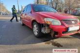 У центрі Миколаєва автомобіль збив пішохода із ящиками  