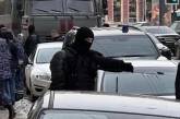  В центре Петербурга мужчина с «коктейлями Молотова» подстрелил омоновца (видео)
