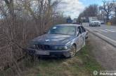 В Николаевской области BMW влетел в припаркованный грузовик — погиб мужчина