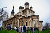 В Николаеве горожане массово пришли в церкви (фото)