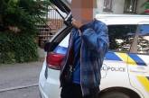 В Николаеве пьяный водитель ВАЗа пытался дать взятку патрульным