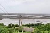 Людей призвали не ходить на берег Каховского водохранилища из-за опасности для жизни
