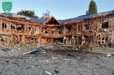 В Одессе из-за ночной атаки вражеских «шахедов» частично разрушен яхт-клуб (фото)