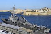 Корабль США перехватил несколько ракет возле побережья Йемена, - CNN