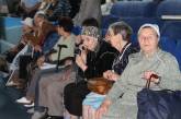 Николаевским пенсионерам показали доброе советское кино и спели любимые песни