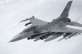 В Украине уже готовят аэродромы под истребители F-16, - Минобороны