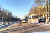Снег и гололед в Николаеве: на дорогах «каша», но коллапса нет (фото)