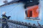 На Миколаївщині за добу — 6 пожеж: врятували господаря будинку та корову
