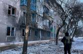 Оккупанты атаковали дронами полицейских, которые спасали раненых женщин в Авдеевке (видео)