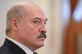 Лукашенко боїться, що його вистежать через мобільний телефон і вб'ють, — ЗМІ