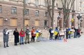 У Миколаєві проходить акція «Гроші на ЗСУ»: учасників дедалі менше (відео)
