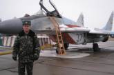 Николаевский летчик направил подбитый самолет на колону врага: просят присвоить звание Героя