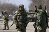 Украинцев в оккупации агитируют заключать контракт с армией РФ