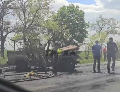 Під Коблево зіткнулися «Шевроле» та УАЗ: один автомобіль згорів, постраждали 6 людей