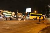 В Николаеве из-за столкнувшихся микроавтобуса и бетономешалки образовалась пробка