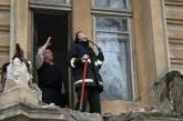 В Одессе пенсионерка рухнула вместе с балконом со второго этажа