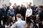В Николаеве Януковичу показали, как реабилитируют детей-инвалидов. ДОБАВЛЕНО ФОТО