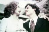 Билл и Хиллари Клинтон в день свадьбы, 1975 год. ФОТО