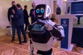 В Верховной Раде установили говорящего робота (видео)