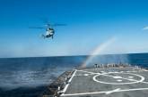Эсминец ВМС США "Дональд Кук" принял на борт украинский вертолет. ФОТО