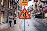 В Европе появились дорожные знаки «Люди со смартфонами»