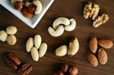 Медики рассказали, в каких случаях орехи могут навредить здоровью