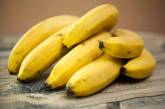 Медики назвали причины ежедневно есть бананы