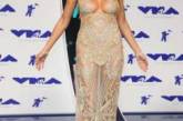 Хайди Клум в прозрачном платье похвалилась роскошной фигурой. ФОТО
