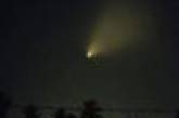 Странный светящийся объект в небе заставил очевидцев поверить в существование НЛО (ВИДЕО)