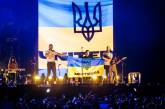 Imagine Dragons під час концерту запросили на сцену хлопчика з України (відео)