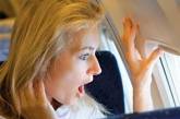 Британские стюардессы рассказали о самых нелепых просьбах пассажиров в самолетах