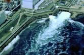 С японской АЭС сливают в океан тонны радиактивной воды