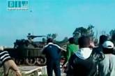 Протесты в Сирии: камни против танков