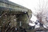 Мощный паводок на Закарпатье: поврежден мост
