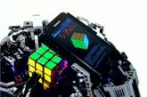 Конструктор "Лего" научился собирать кубик Рубика быстрее людей