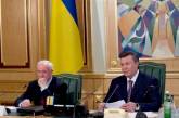 Янукович заметил, что 80% украинских соцвыплат получают состоятельные люди