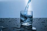 Медики рассказали, как приучить себя пить больше воды